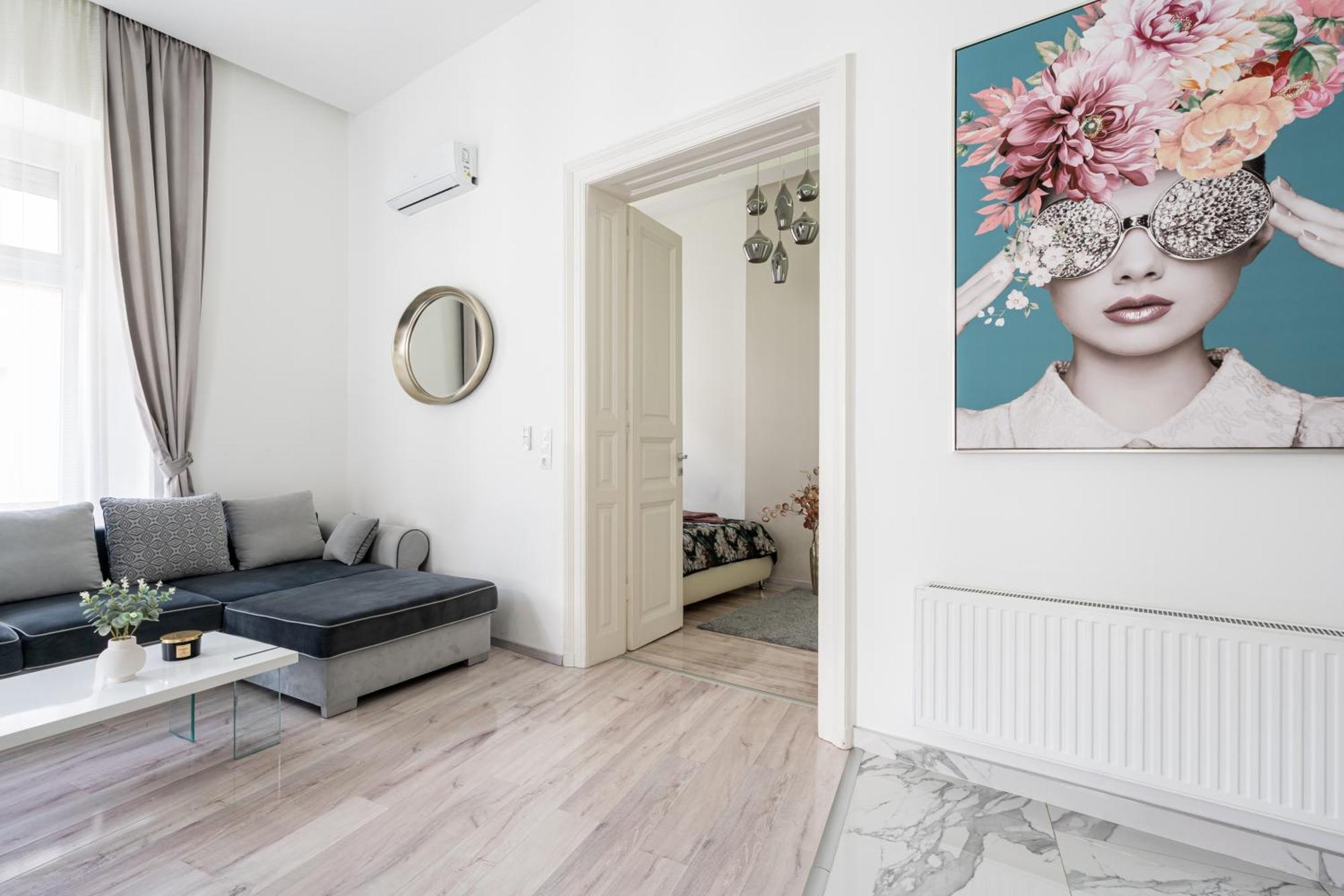 Kiraly 35 Luxury Apartment With Free Parking Budapest Exterior photo